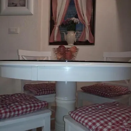 Stone House Castellum Kaštela