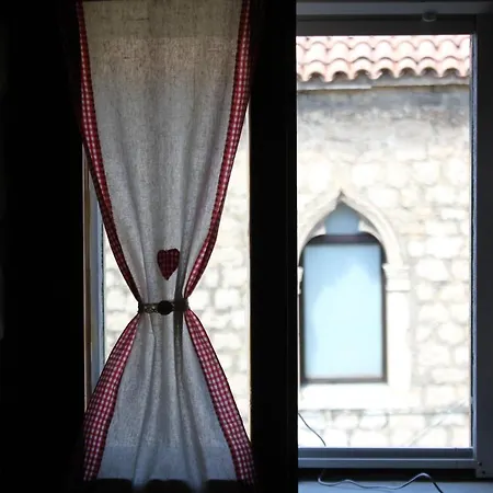 别墅 Stone House Castellum Kaštela