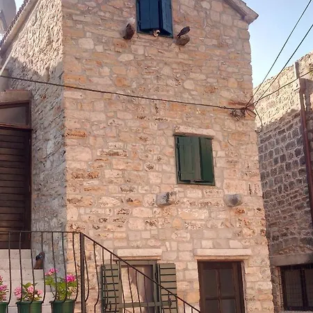 Stone House Castellum Villa